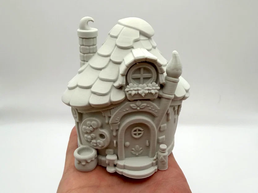 Ngôi Nhà Cổ Tích Của Họa Sĩ - Image 1