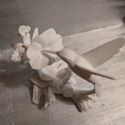 Mô hình chim ruồi (Hummingbird Figurine)