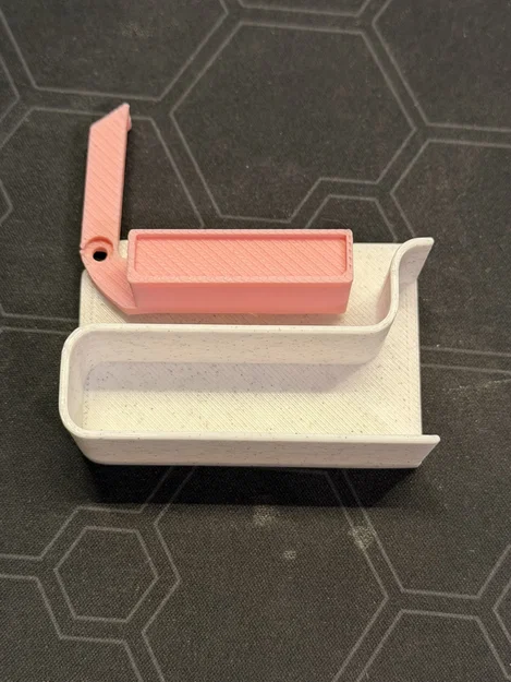 Khay chứa rác tích hợp sẵn khe gạt cho Prusa CORE One L - Image 1