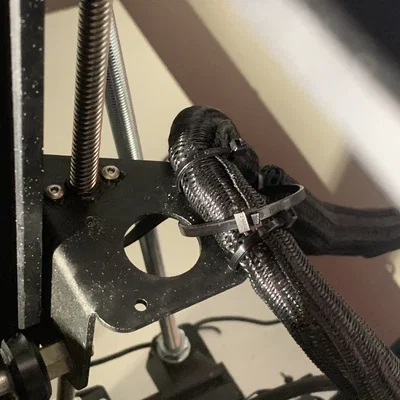 Gá dẫn cáp cho Ender 3 (V2 & Pro) khi độ Direct Drive