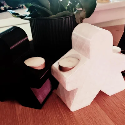 Đế cắm nến Tealight hình Meeple