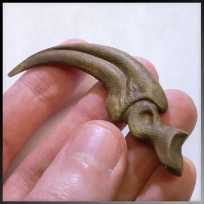 Mô hình móng vuốt khủng long Pyroraptor Raptor Claw
