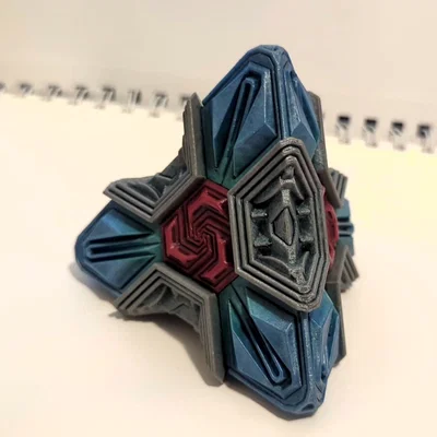 Tác phẩm điêu khắc hình khối tứ diện (Tetrahedron Sculpture)