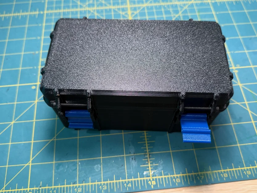 Hộp đựng tiền 3D Rugged Cash Box - Giải pháp lưu trữ tiền mặt cực bền - Image 3