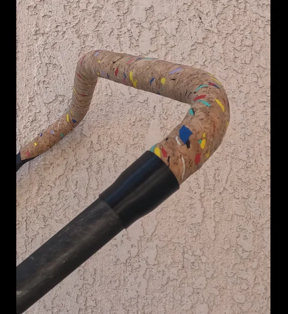 Nắp bịt bảo vệ tay cầm máy cắt cỏ (Lawnmower grip tape end) - Image 1