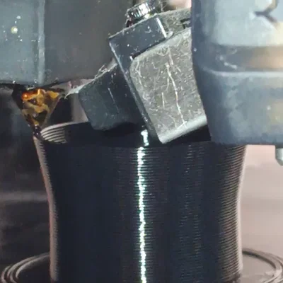 Nắp bịt bảo vệ tay cầm máy cắt cỏ (Lawnmower grip tape end)