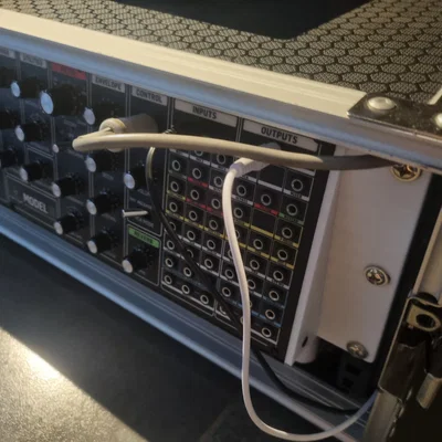 Pad gắn Rack 19 inch cho Behringer Model 15