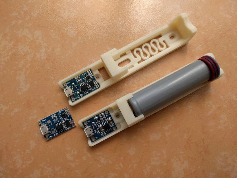 Giá đỡ mạch sạc pin 18650 TP4056 - Image 1