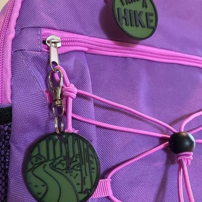 Móc khóa chủ đề đi bộ đường dài in 3D (Hiking Themed Keychains)