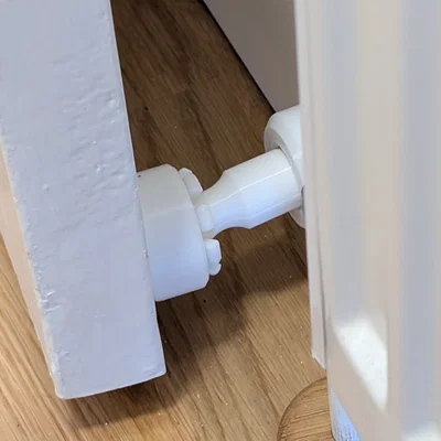 Chặn cửa thông minh dạng mô-đun (Modular Door Stop and Catch)