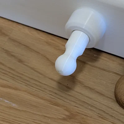 Chặn cửa thông minh dạng mô-đun (Modular Door Stop and Catch)