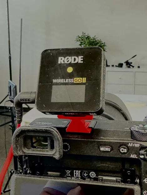 Giá Đỡ Góc Nghiêng Cho Rode Wireless GO II Gắn Hot Shoe - Image 5
