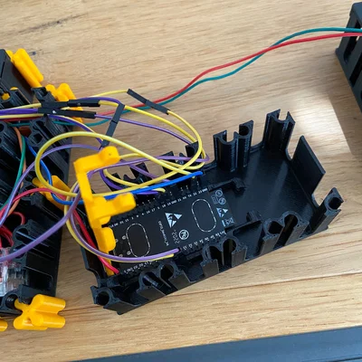 MakerDock: Nền tảng phát triển dạng mô-đun lắp ghép cho ESP32 và linh kiện điện tử