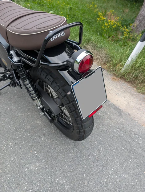 Nắp che lỗ gắn xi nhan cho Royal Enfield Bear 650 - Image 2