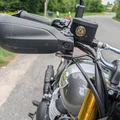 Pat Gắn Đèn Xi Nhan Trước Cho Royal Enfield Bear 650 - Thumbnail 1