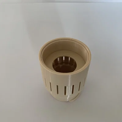 Hộp chứa hạt hút ẩm silicate đặt giữa lõi cuộn filament