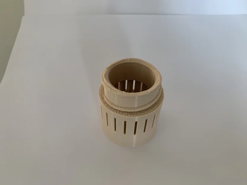 Hộp chứa hạt hút ẩm silicate đặt giữa lõi cuộn filament - Image 2