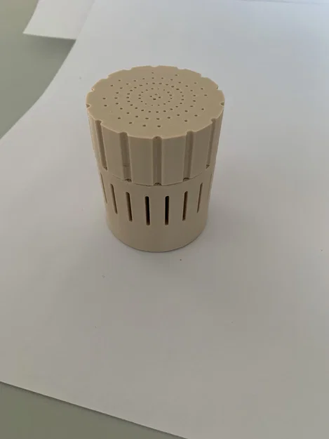Hộp chứa hạt hút ẩm silicate đặt giữa lõi cuộn filament - Image 8