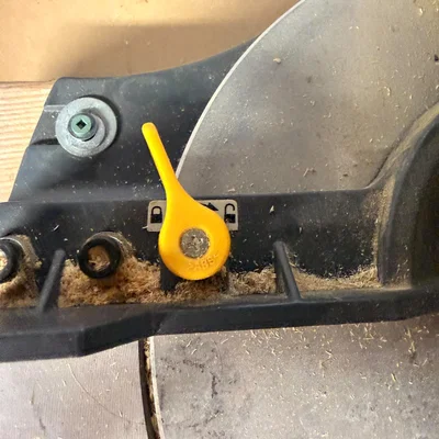 Tay cầm hãm máy cưa bàn (Fence Brake Lever for Miter Saw)