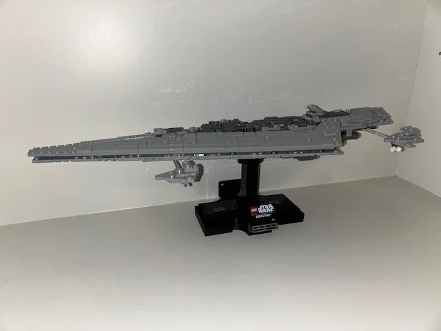 Giá treo tường cho mô hình Lego Star Wars Midi-scale - Image 1