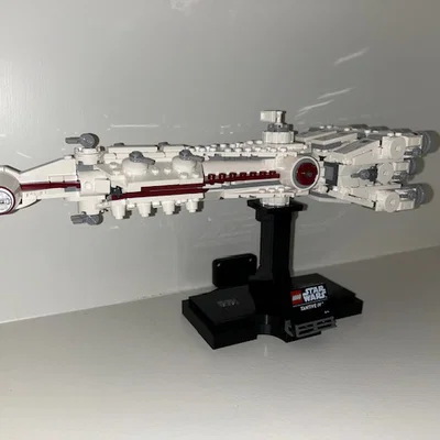Giá treo tường cho mô hình Lego Star Wars Midi-scale