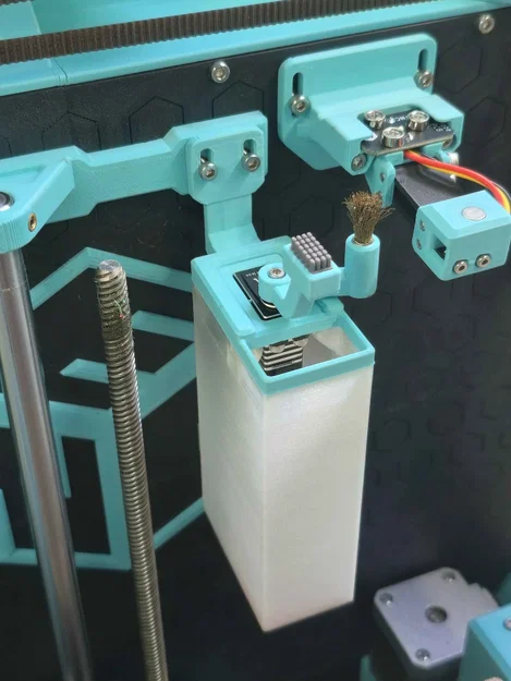 Khay hứng rác tích hợp chổi servo cho Ender 3 NG v1.2 - Image 1