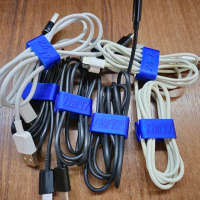 02_Cable roll 1_0 - Dụng cụ cuốn dây cáp tiện lợi