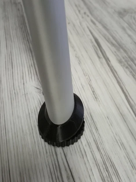 Chân đế điều chỉnh cân bằng cho Cadac Carri Chef 50 - Image 3