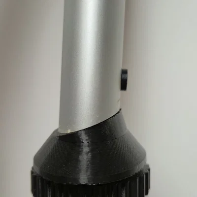 Chân đế điều chỉnh cân bằng cho Cadac Carri Chef 50