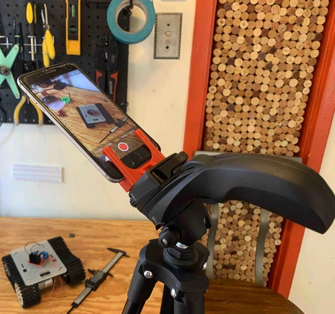 Ngàm gắn iPhone lên Tripod - Có ren xoắn - Image 1