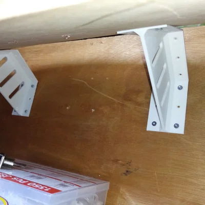 Giá đỡ gia cố 60 độ - Giải pháp lắp đặt kệ và bàn phím 3D thông minh