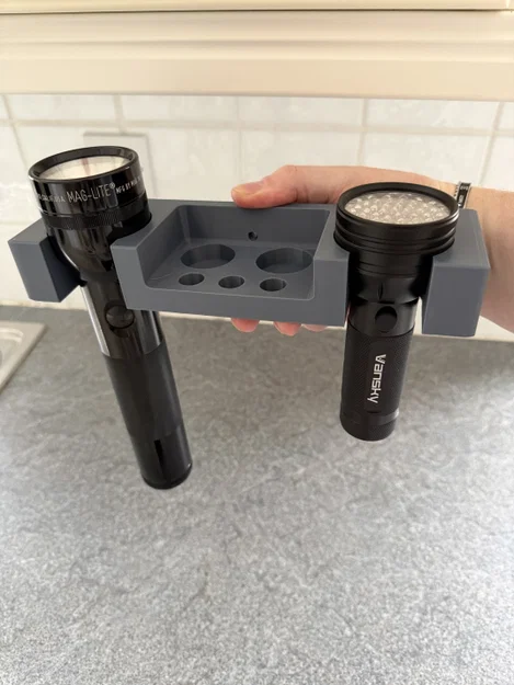 Giá Treo Đèn Pin Maglite và Đèn UV Đa Năng Có Ngăn Chứa Pin - Image 2