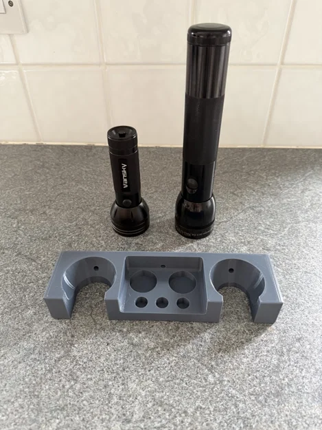 Giá Treo Đèn Pin Maglite và Đèn UV Đa Năng Có Ngăn Chứa Pin - Image 4