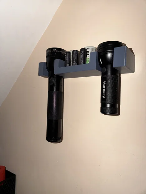Giá Treo Đèn Pin Maglite và Đèn UV Đa Năng Có Ngăn Chứa Pin - Image 7