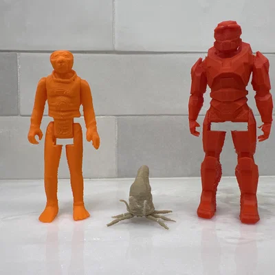 Mô hình 3D Infection Form (Halo) cho figure Kenner