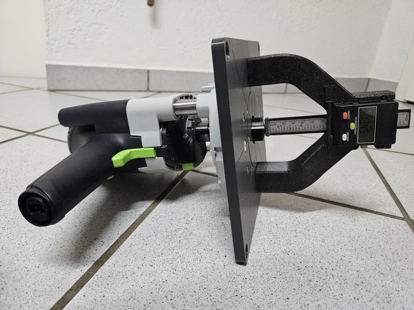 Tấm đế lắp đặt cho bàn phay sử dụng máy Festool OF 1400 - Image 1