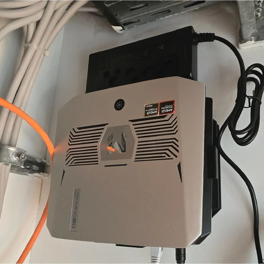 Giá treo tường cho Bosgame M5 Mini PC (Giải pháp Non-VESA) 1