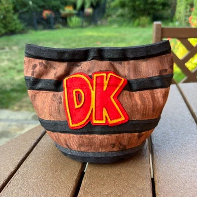 Thùng/Túi đựng phấn leo núi hình thùng rượu Donkey Kong