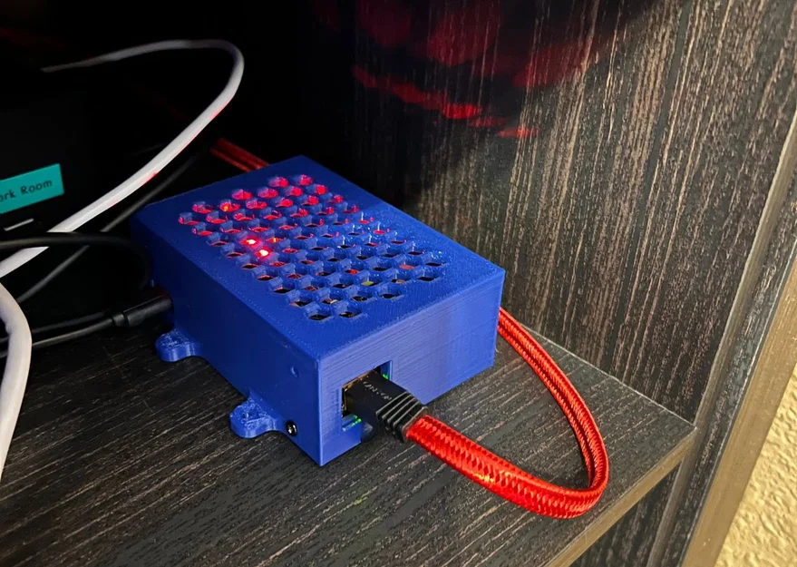 Vỏ Raspberry Pi 3 dành cho máy chủ NTP tích hợp GPS - Image 3
