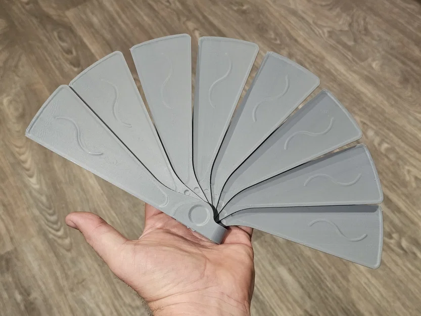 Quạt Cầm Tay Xoay Kitana (Kitana Swivel Fan) - Image 2