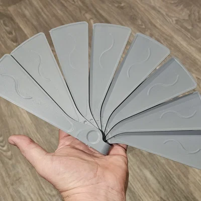 Quạt Cầm Tay Xoay Kitana (Kitana Swivel Fan)