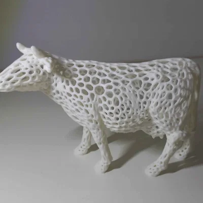 Mô hình chú bò Voronoi độc đáo - File in 3D trang trí đẹp mắt