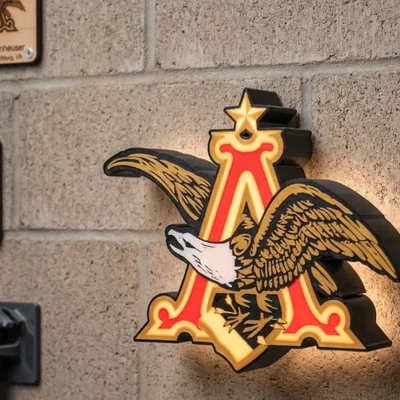 Bảng hiệu đèn LED Anheuser-Busch 3D - Dự án decor tuyệt đẹp