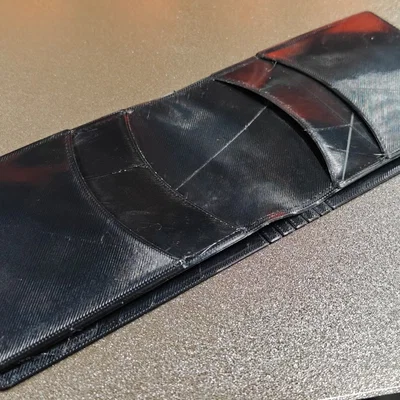 Ví gập Top Notch Billfold kiểu Tandy, in 3D liền khối TPU với máy đa đầu in