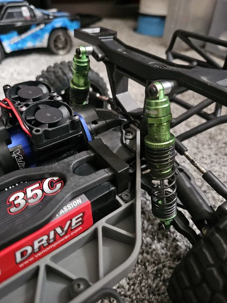 Ngàm giữ pin Traxxas Slash 4x4 VXL nâng cấp cho pin dung lượng lớn - Image 3