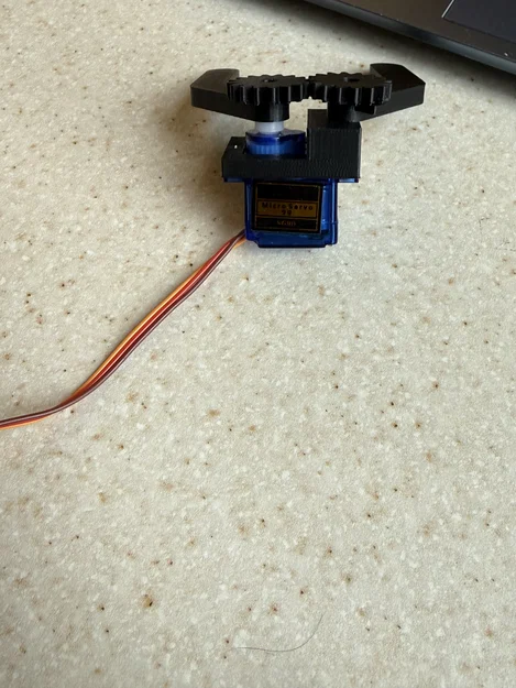 Cánh tay kẹp mini cho servo SG90 - Mô hình robot tự chế - Image 9