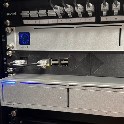 Khay Gắn Rack 1U Cho Raspberry PI Và Keystone Tự In 3D