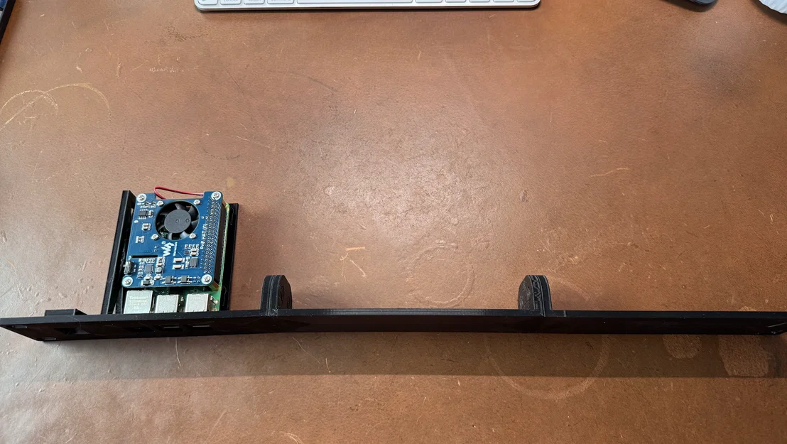 Khay Gắn Rack 1U Cho Raspberry PI Và Keystone Tự In 3D - Image 5
