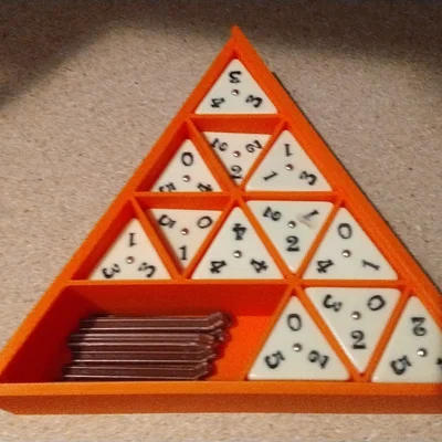 Hộp đựng thay thế cho trò chơi Triominos