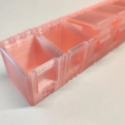 Hộp đựng thuốc hàng tuần V2 (Print in Place)